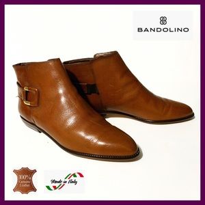 bandolino baruffi platform ankle booties